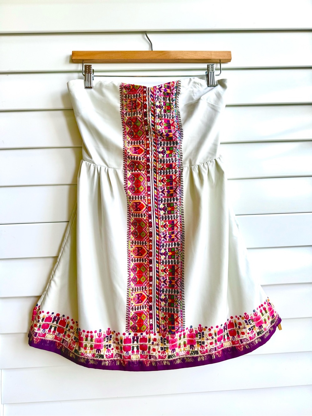 Roxy Strapless Beaded Embroidered Dress — White with Pink, Purple & Orange Print